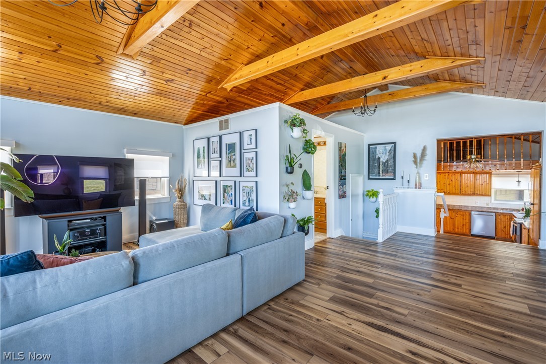 Sawyer & Haynes Shore Acres - Residential