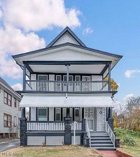 Photo of 12001 Oakview Avenue #DOWN, Cleveland, OH 44108 (MLS # 5190960)