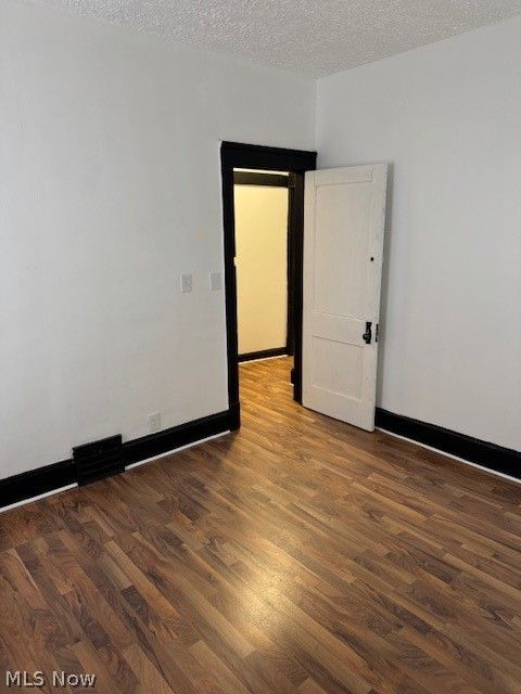 Tiny photo for 12001 Oakview Avenue #DOWN, Cleveland, OH 44108 (MLS # 5190960)