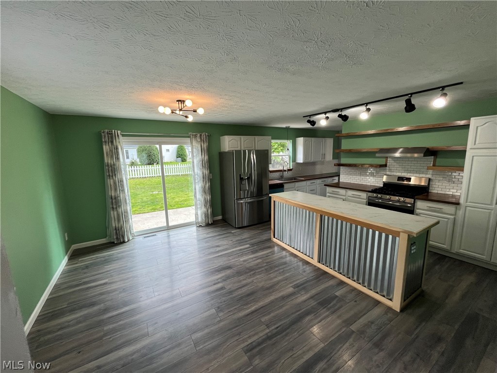 Annevar Estate - Residential