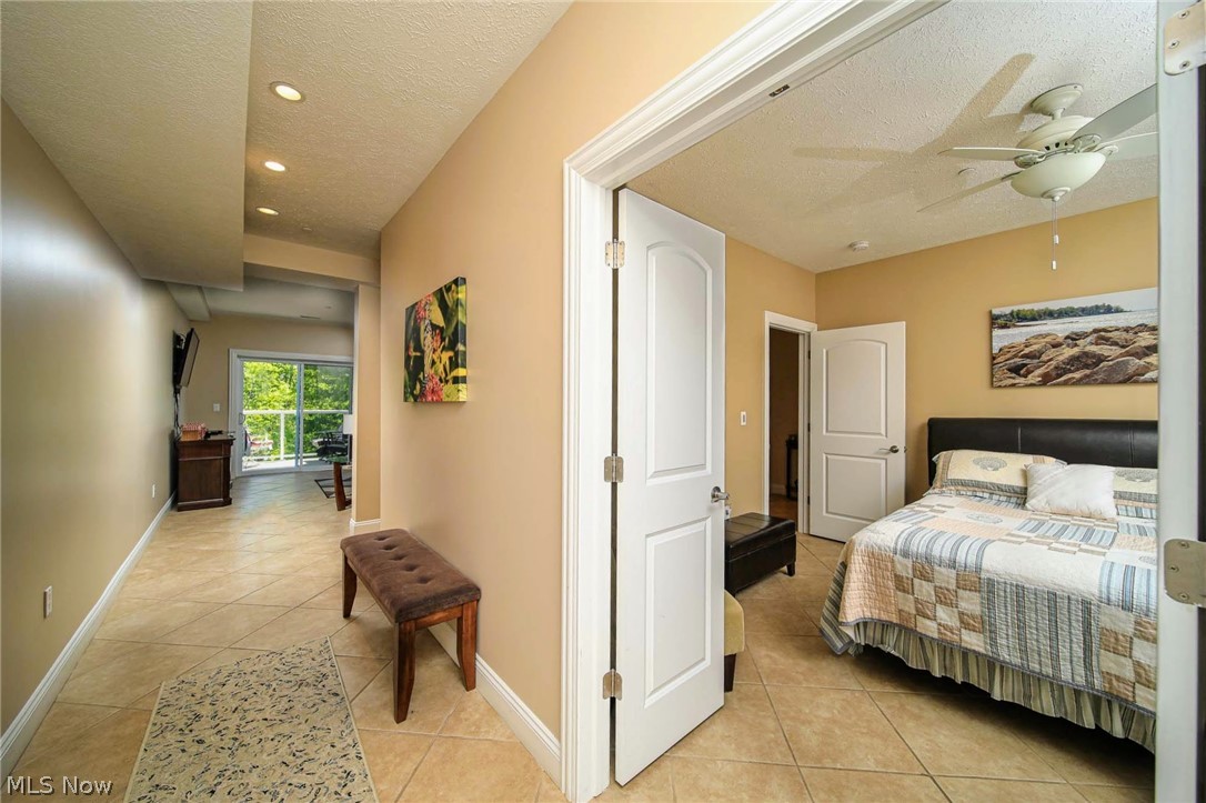 Lake Erie Vista Condo - Residential