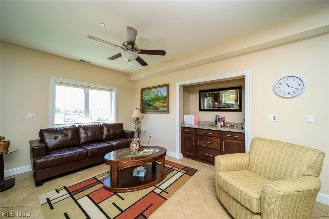 Lake Erie Vista Condo - Residential