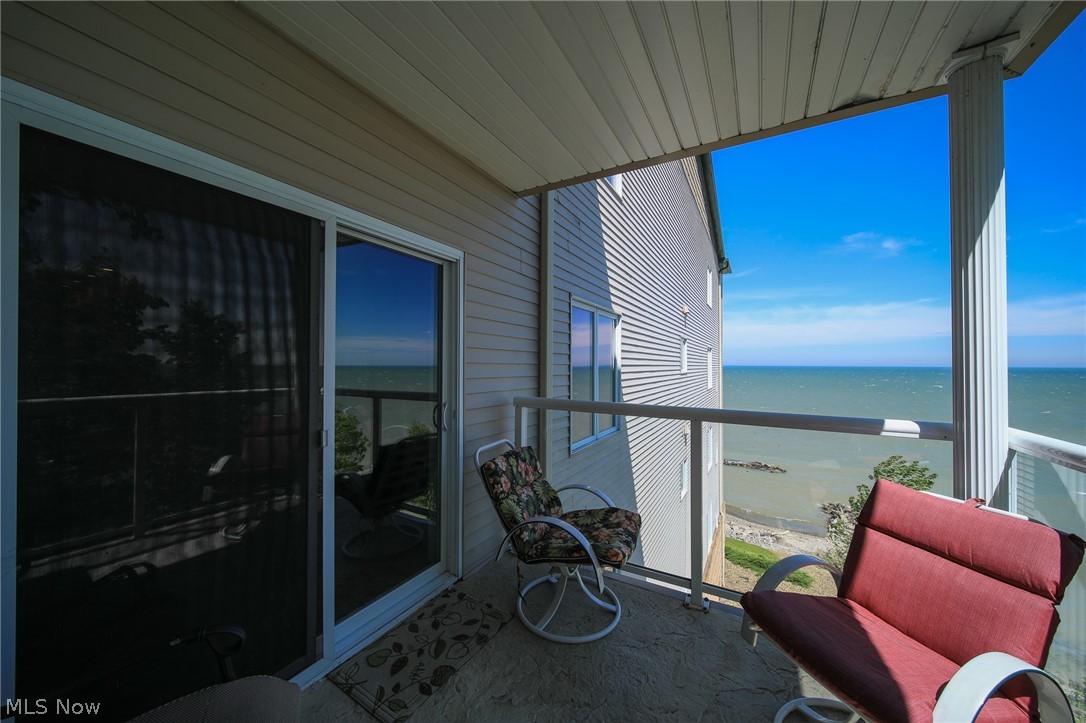 Lake Erie Vista Condo - Residential