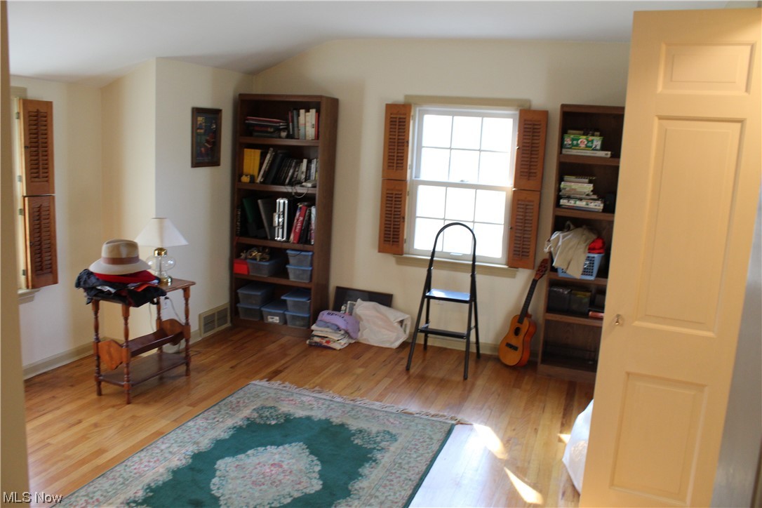 Ruple John 01 - Residential