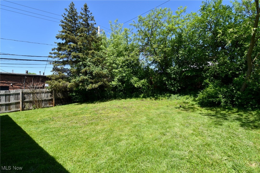 20503 Mountville Drive, Maple Heights, Ohio image 31