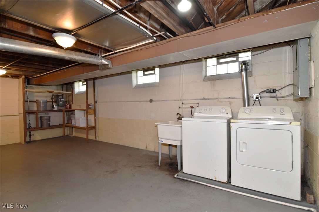 20503 Mountville Drive, Maple Heights, Ohio image 30