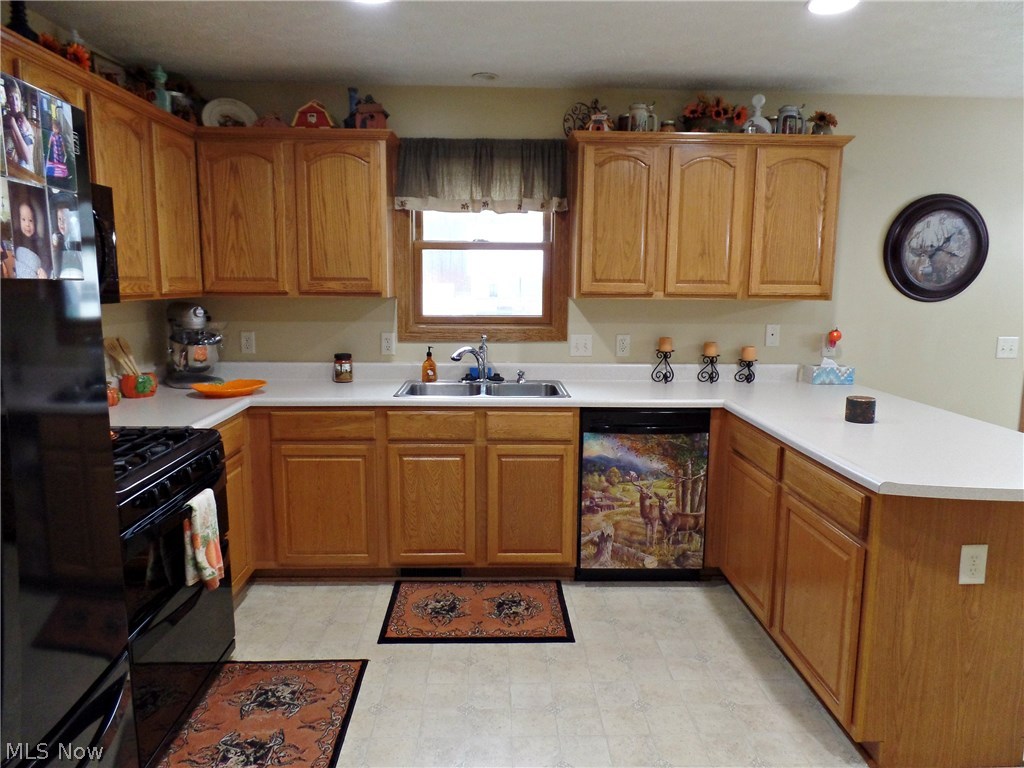 Connecticut Western Reserve - Residential