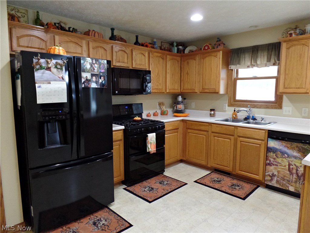 Connecticut Western Reserve - Residential