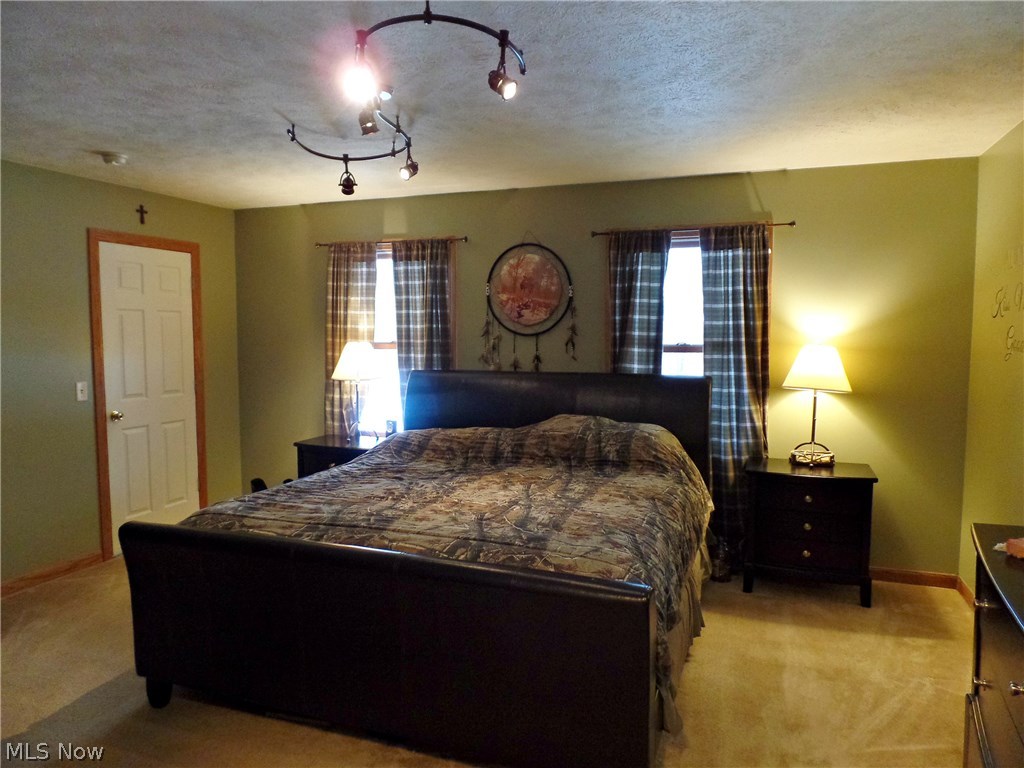 Connecticut Western Reserve - Residential