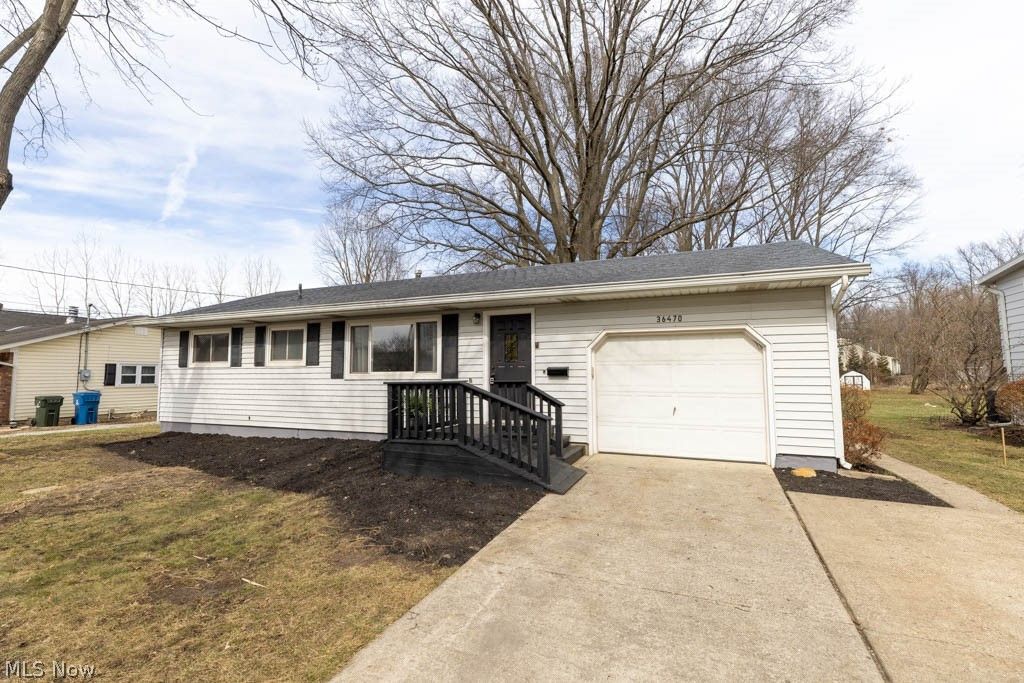 Photo of 36470 Aurensen Road, North Ridgeville, OH 44039 (MLS # 5189939)