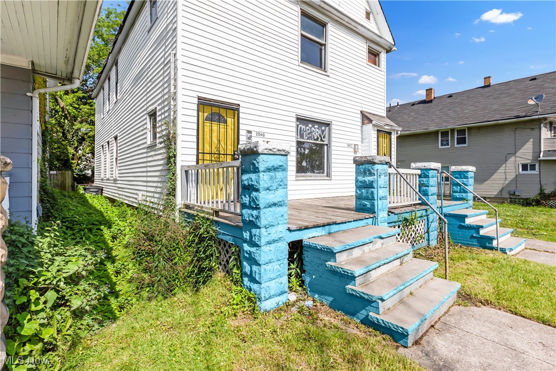 2042 W 98th Street