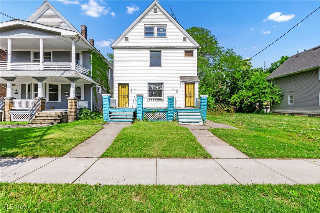 2042 W 98th Street