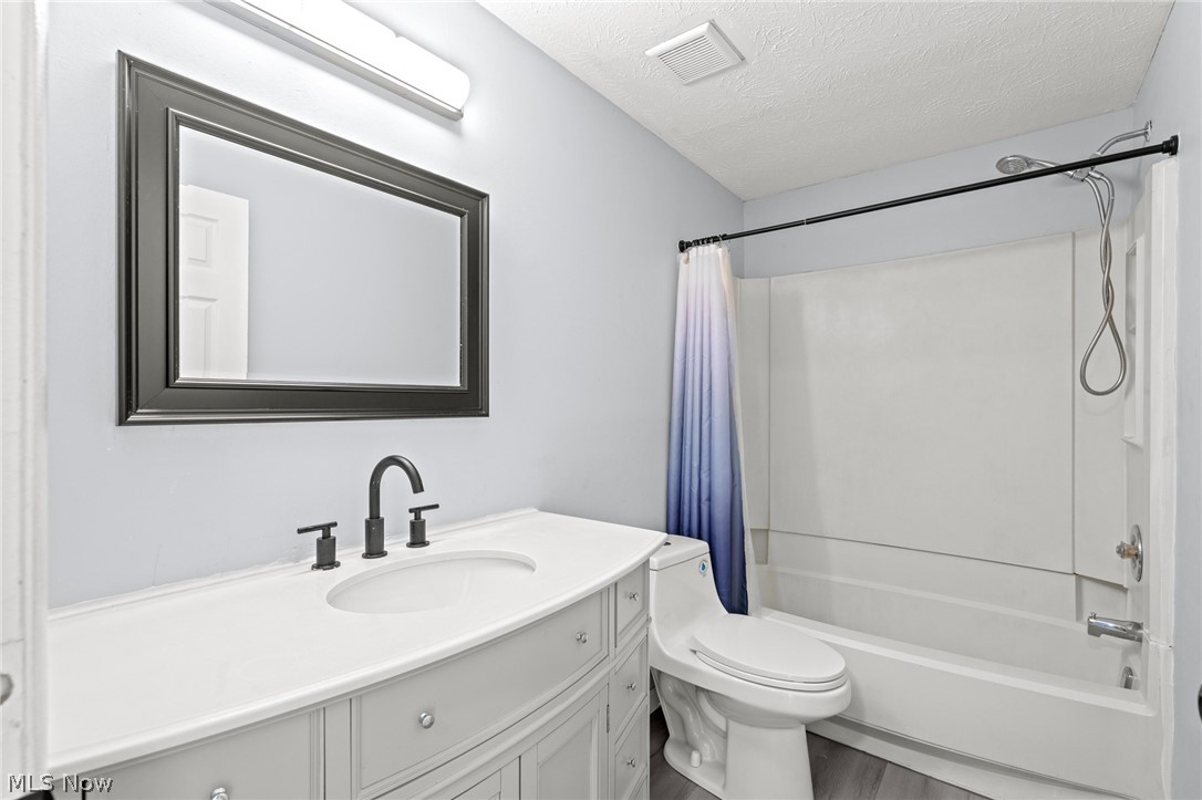 Ridge Meadows - Residential