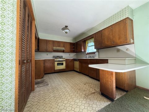 Tiny photo for 1651 N Trend Drive, Zanesville, OH 43701 (MLS # 5208993)