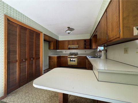 Tiny photo for 1651 N Trend Drive, Zanesville, OH 43701 (MLS # 5208993)