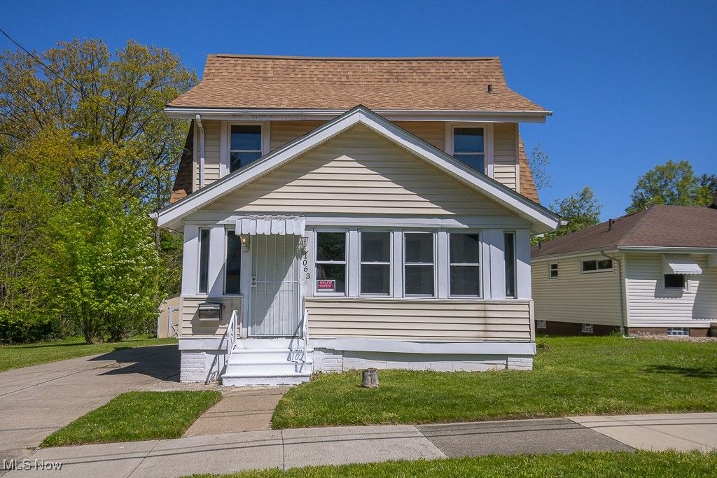 Photo of 1063 Packard Drive, Akron, OH 44320 (MLS # 5176881)