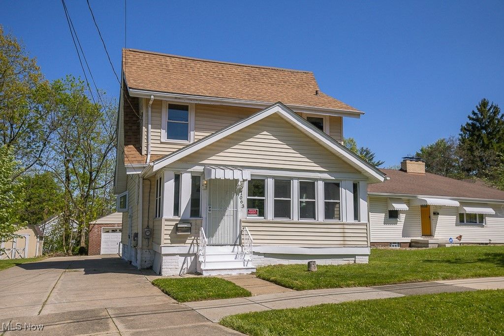 Photo of 1063 Packard Drive, Akron, OH 44320 (MLS # 5176881)