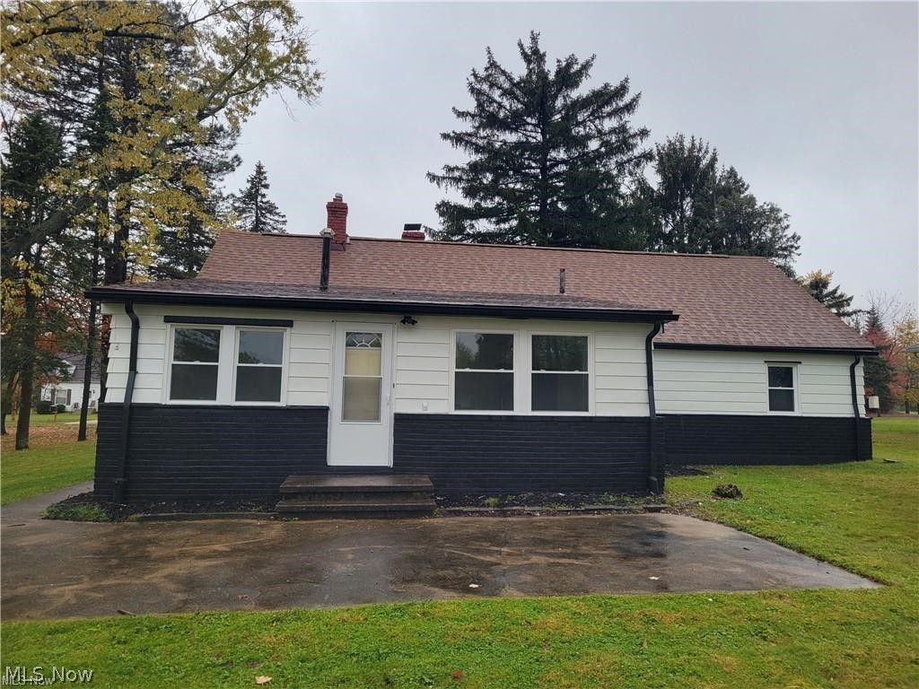 Photo of 5285 Mardale Avenue, Bedford Heights, OH 44146 (MLS # 5192576)