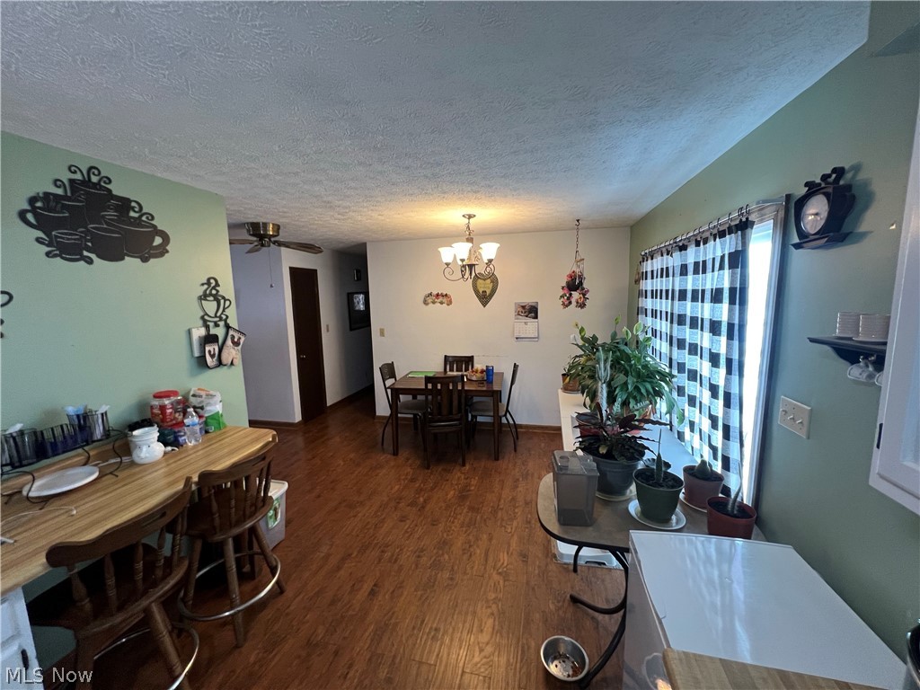 Wallace's - Residential