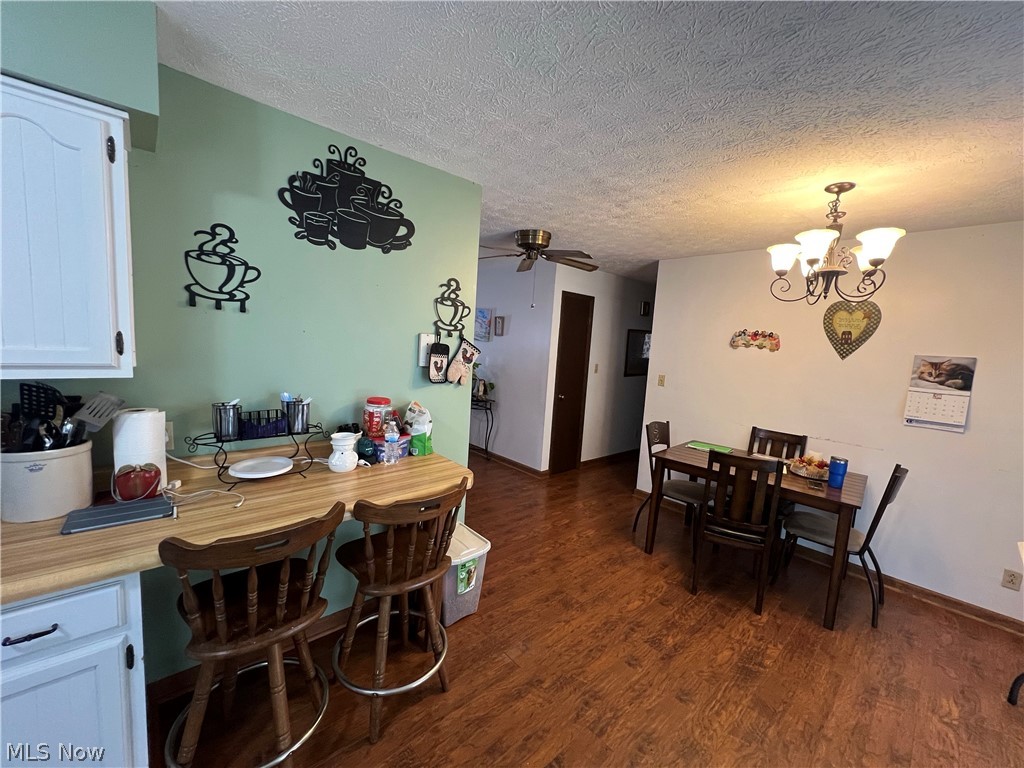 Wallace's - Residential
