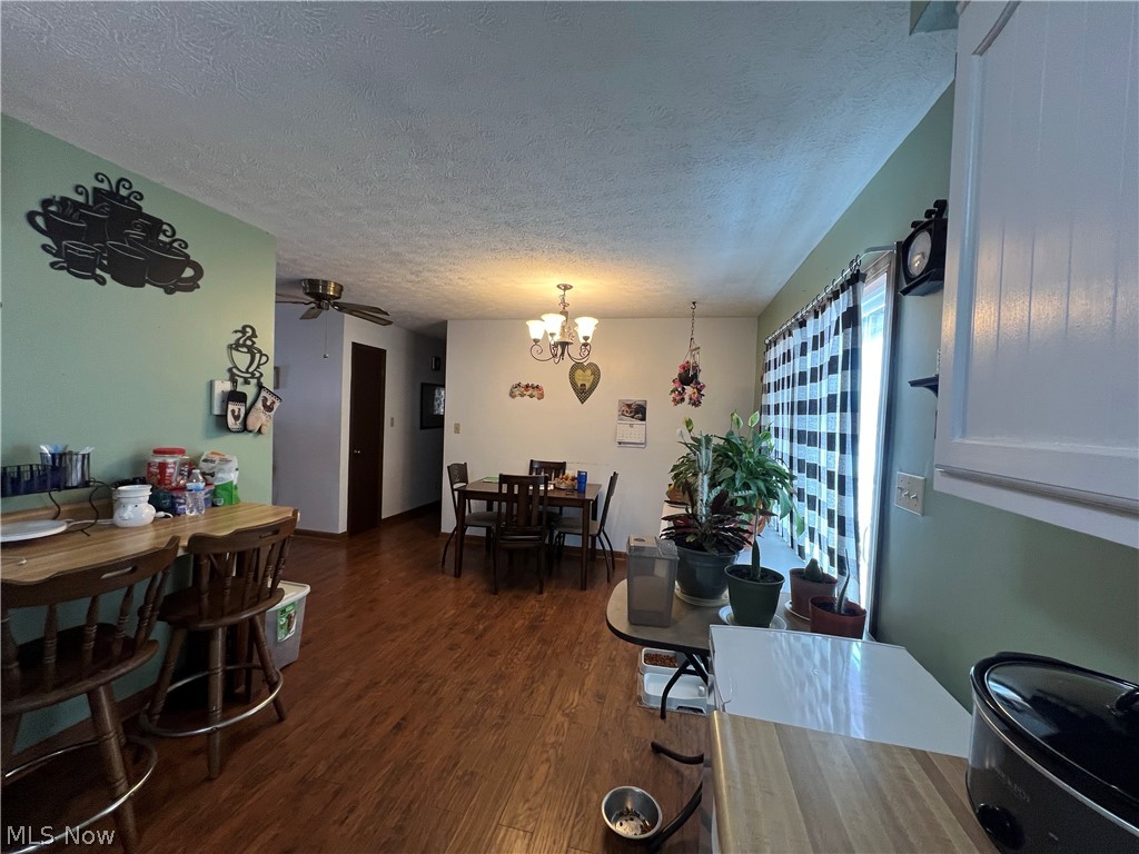 Wallace's - Residential