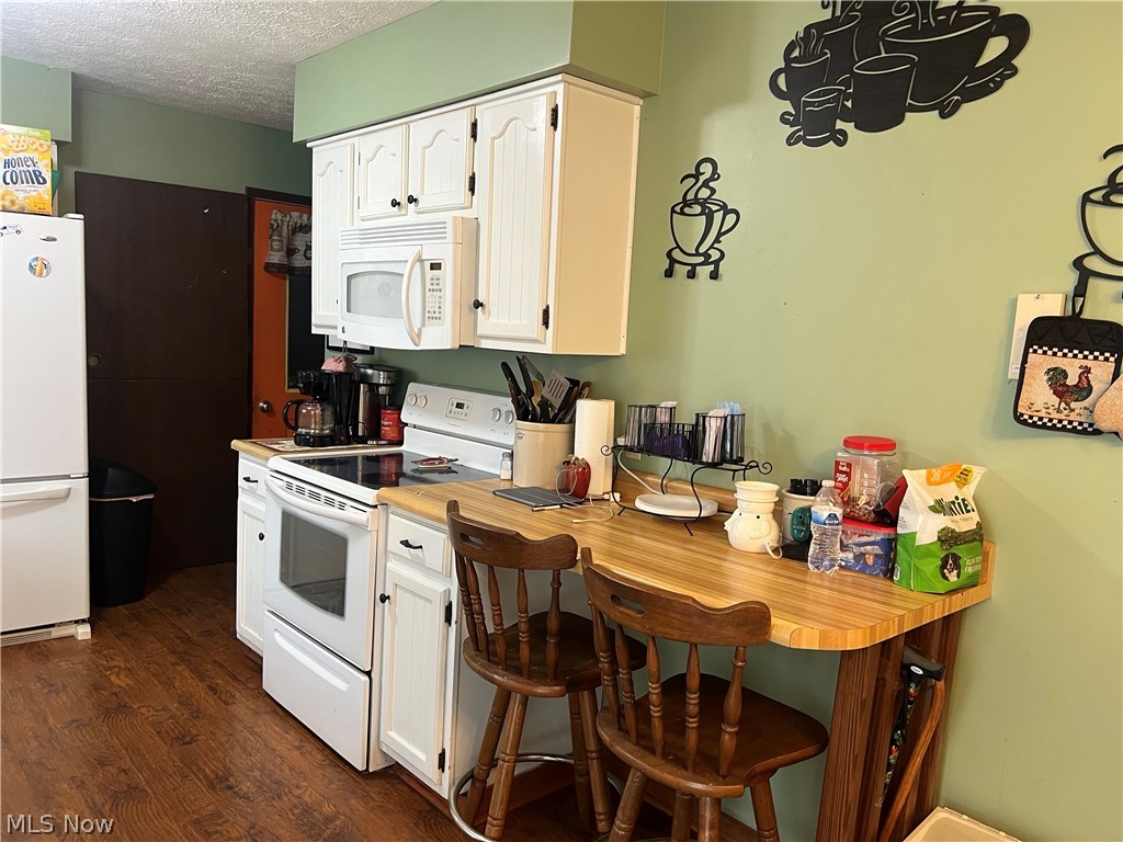 Wallace's - Residential