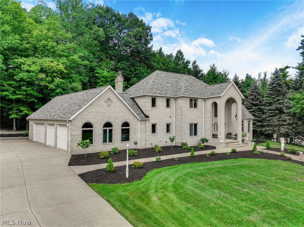8190 Mount Royal Drive