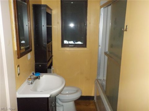 Tiny photo for 2456 E 37th Street, Lorain, OH 44055 (MLS # 5200903)