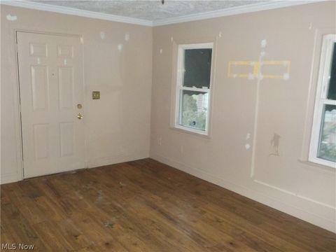 Tiny photo for 2456 E 37th Street, Lorain, OH 44055 (MLS # 5200903)