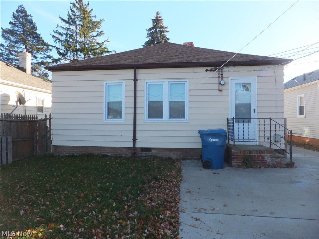 John E Buhl Dawnwood - Residential Lease