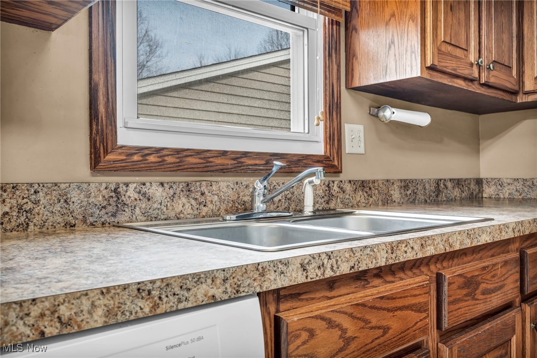 4079 Pardee Road, Stow, Ohio image 31