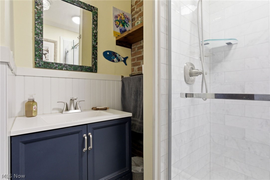 Lorain - Residential