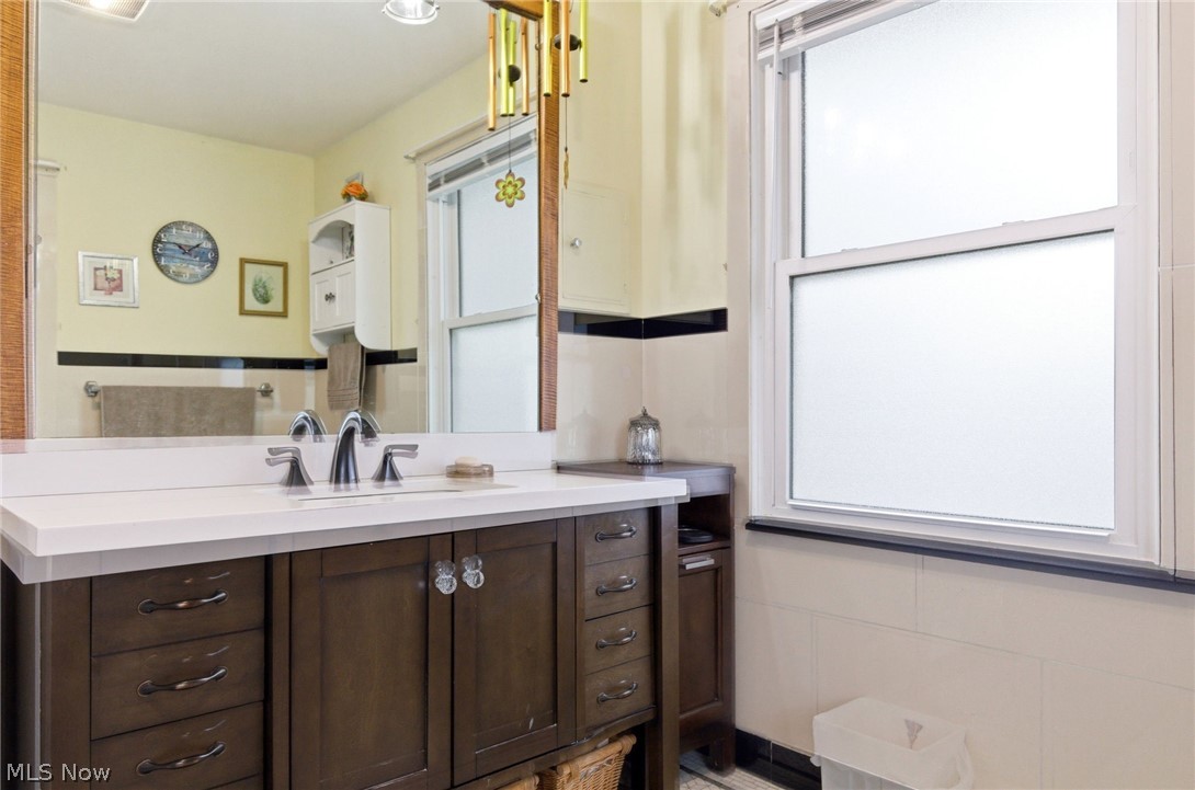 Lorain - Residential