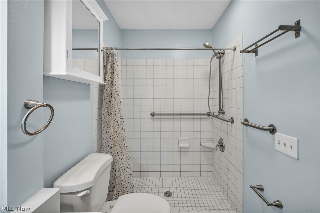 Taylor Mayfield Condo - Residential