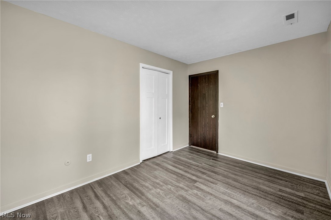 Taylor Mayfield Condo - Residential