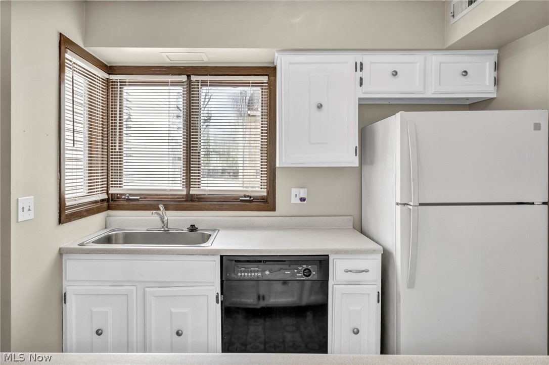 Taylor Mayfield Condo - Residential