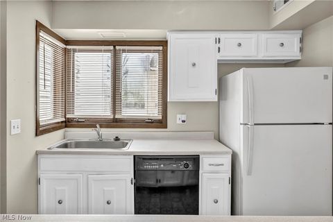 Tiny photo for 3432 Mayfield Road, Cleveland Heights, OH 44118 (MLS # 5202633)