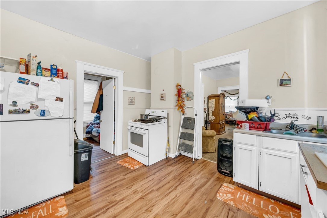 1374 E 115th Street