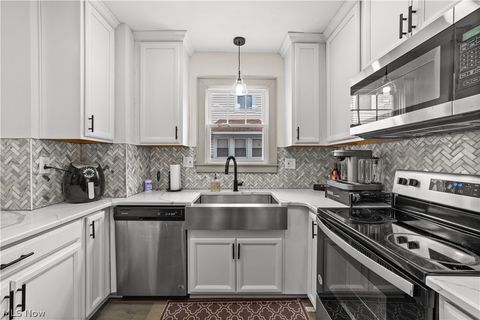 Tiny photo for 3180 Sycamore Road, Cleveland Heights, OH 44118 (MLS # 5188001)