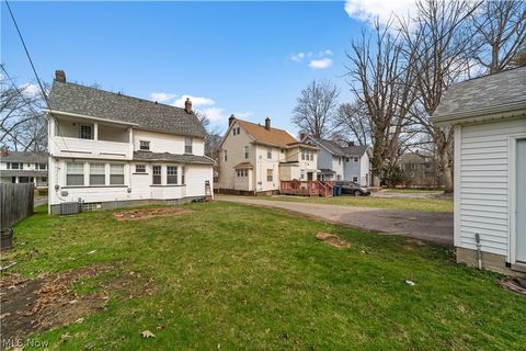 Tiny photo for 3180 Sycamore Road, Cleveland Heights, OH 44118 (MLS # 5188001)
