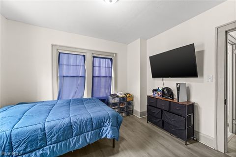 Tiny photo for 3180 Sycamore Road, Cleveland Heights, OH 44118 (MLS # 5188001)