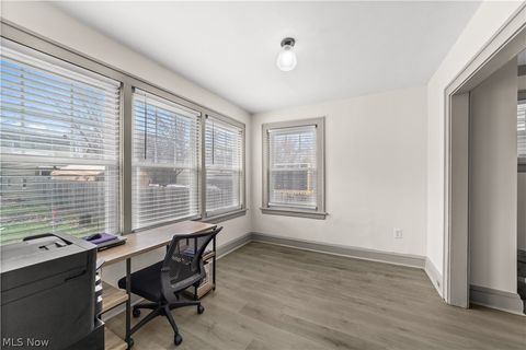 Tiny photo for 3180 Sycamore Road, Cleveland Heights, OH 44118 (MLS # 5188001)