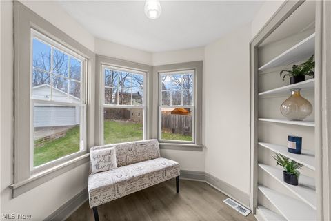 Tiny photo for 3180 Sycamore Road, Cleveland Heights, OH 44118 (MLS # 5188001)