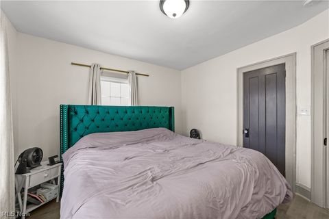 Tiny photo for 3180 Sycamore Road, Cleveland Heights, OH 44118 (MLS # 5188001)