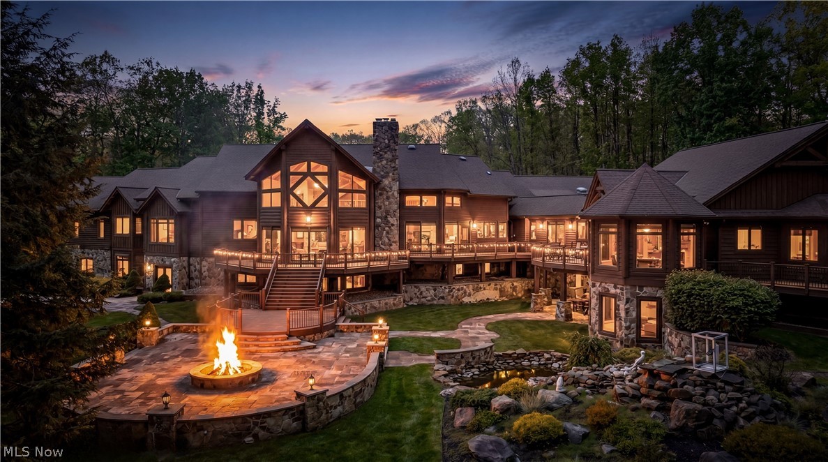 805 Cascades Drive