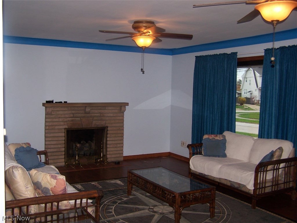 Tuxedo Land Companys Tuxedo L - Residential