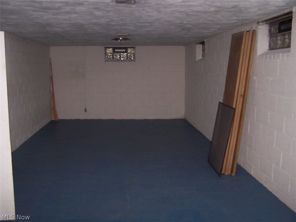 Tuxedo Land Companys Tuxedo L - Residential