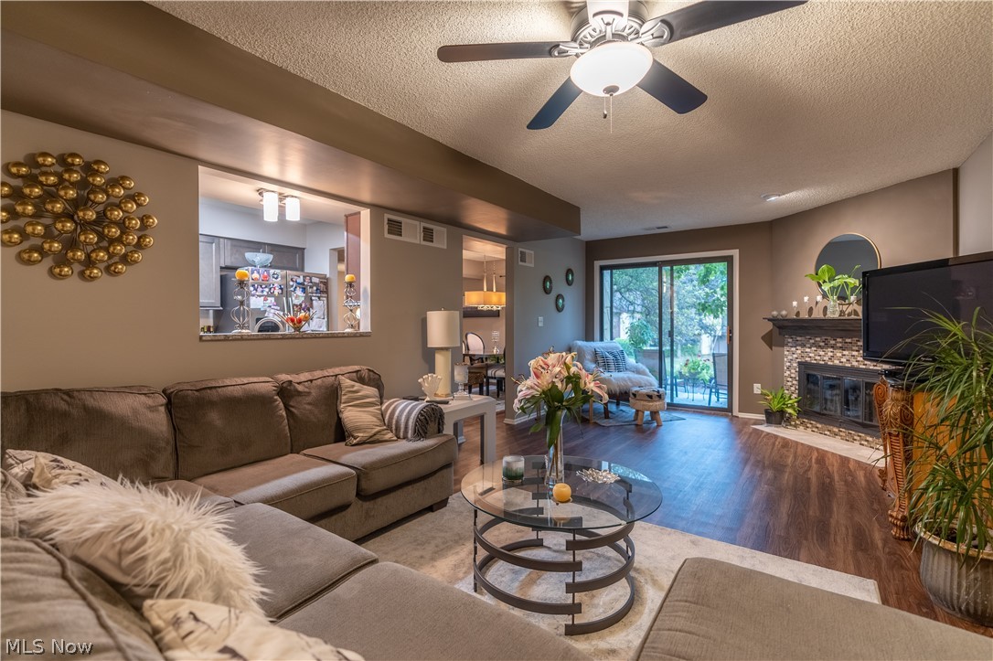 Hampton Woods - Residential