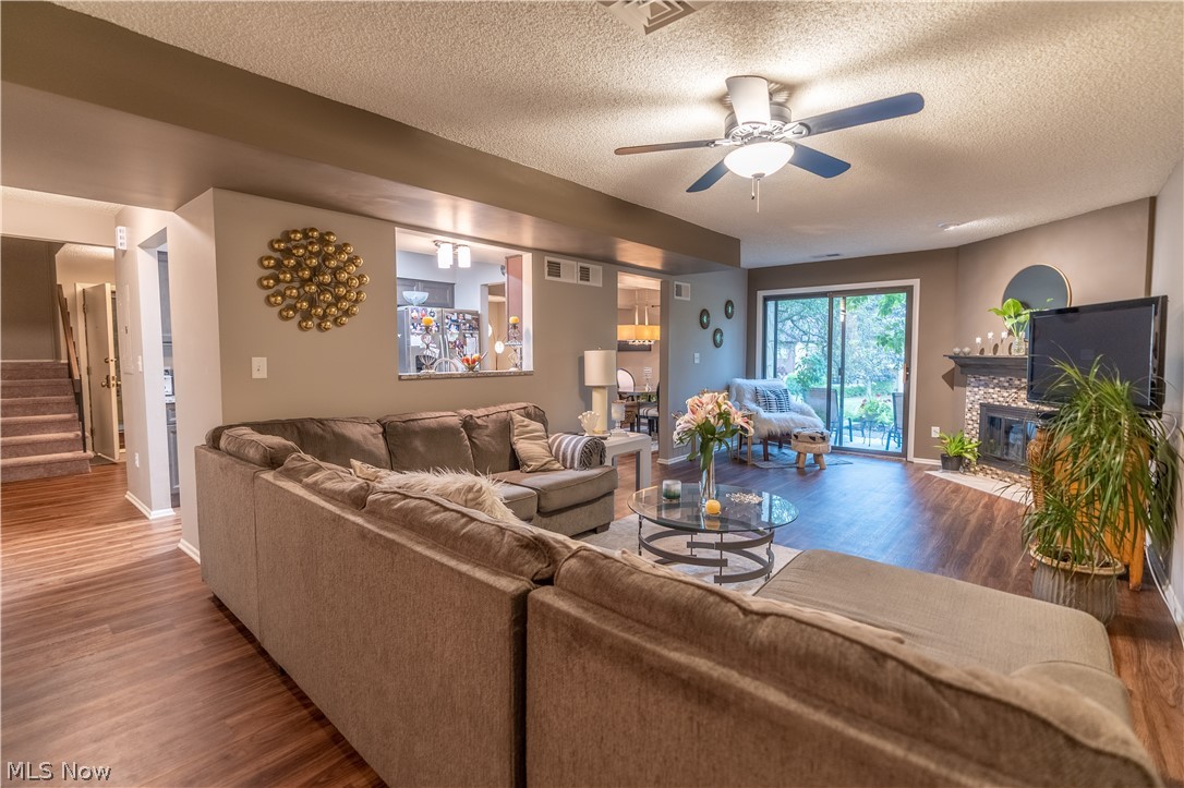 Hampton Woods - Residential