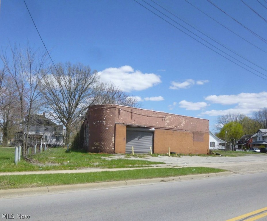 Weir-Marshall Realty Companys - Commercial Sale